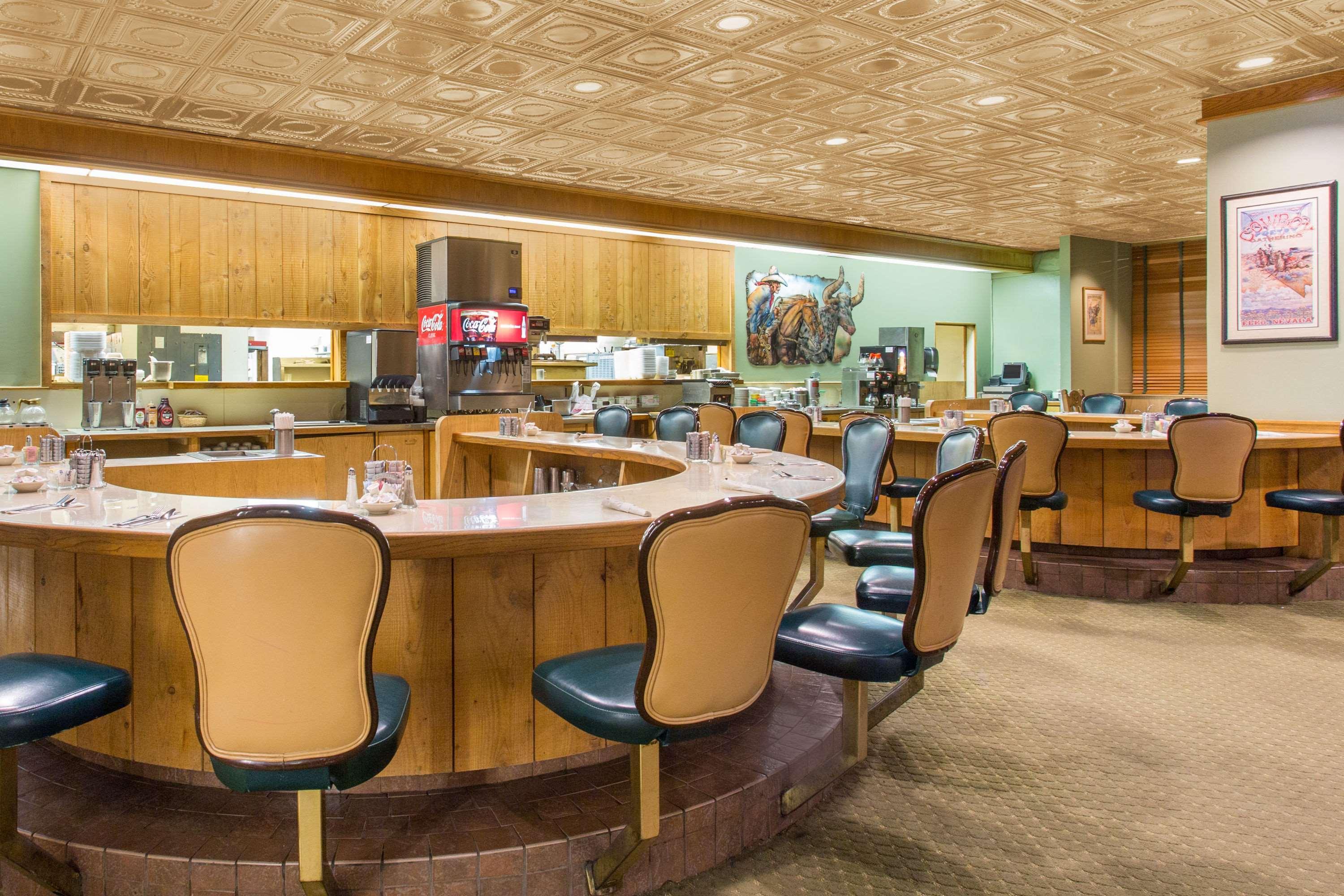 Ramada By Wyndham Elko Hotel At Stockmen'S Casino Ngoại thất bức ảnh