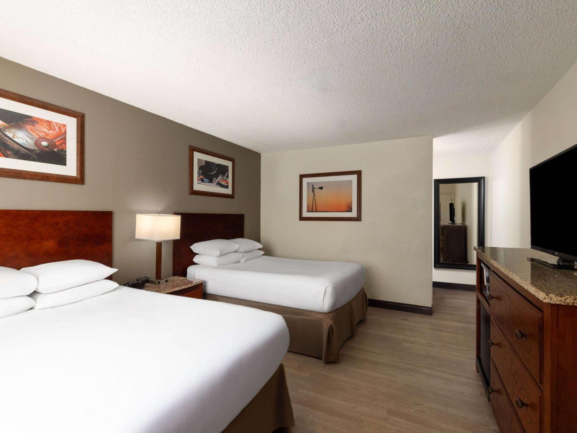 Ramada By Wyndham Elko Hotel At Stockmen'S Casino Ngoại thất bức ảnh