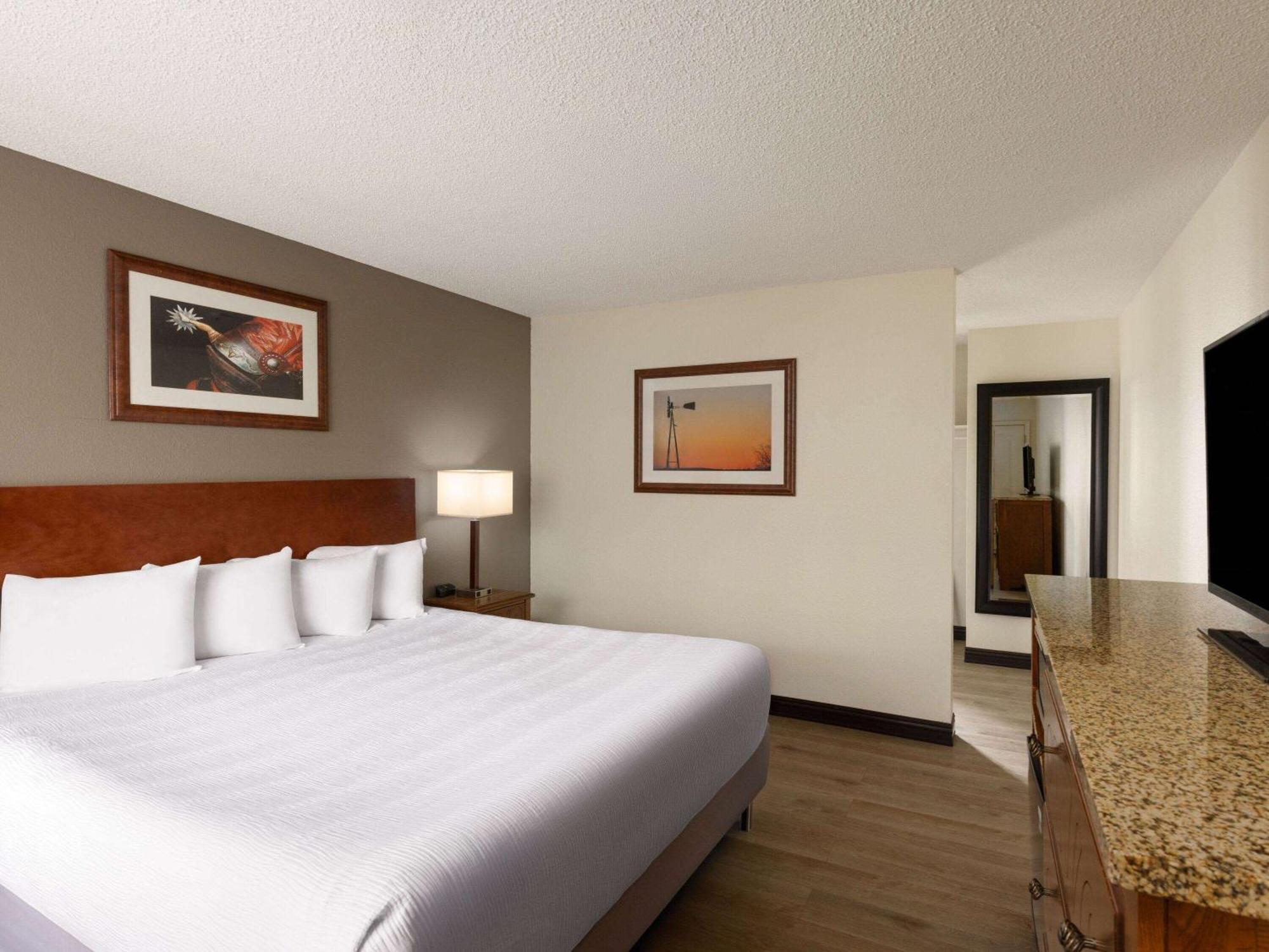 Ramada By Wyndham Elko Hotel At Stockmen'S Casino Ngoại thất bức ảnh