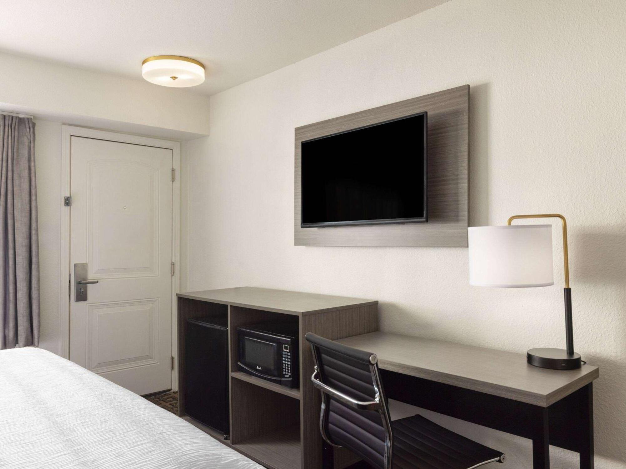 Ramada By Wyndham Elko Hotel At Stockmen'S Casino Ngoại thất bức ảnh